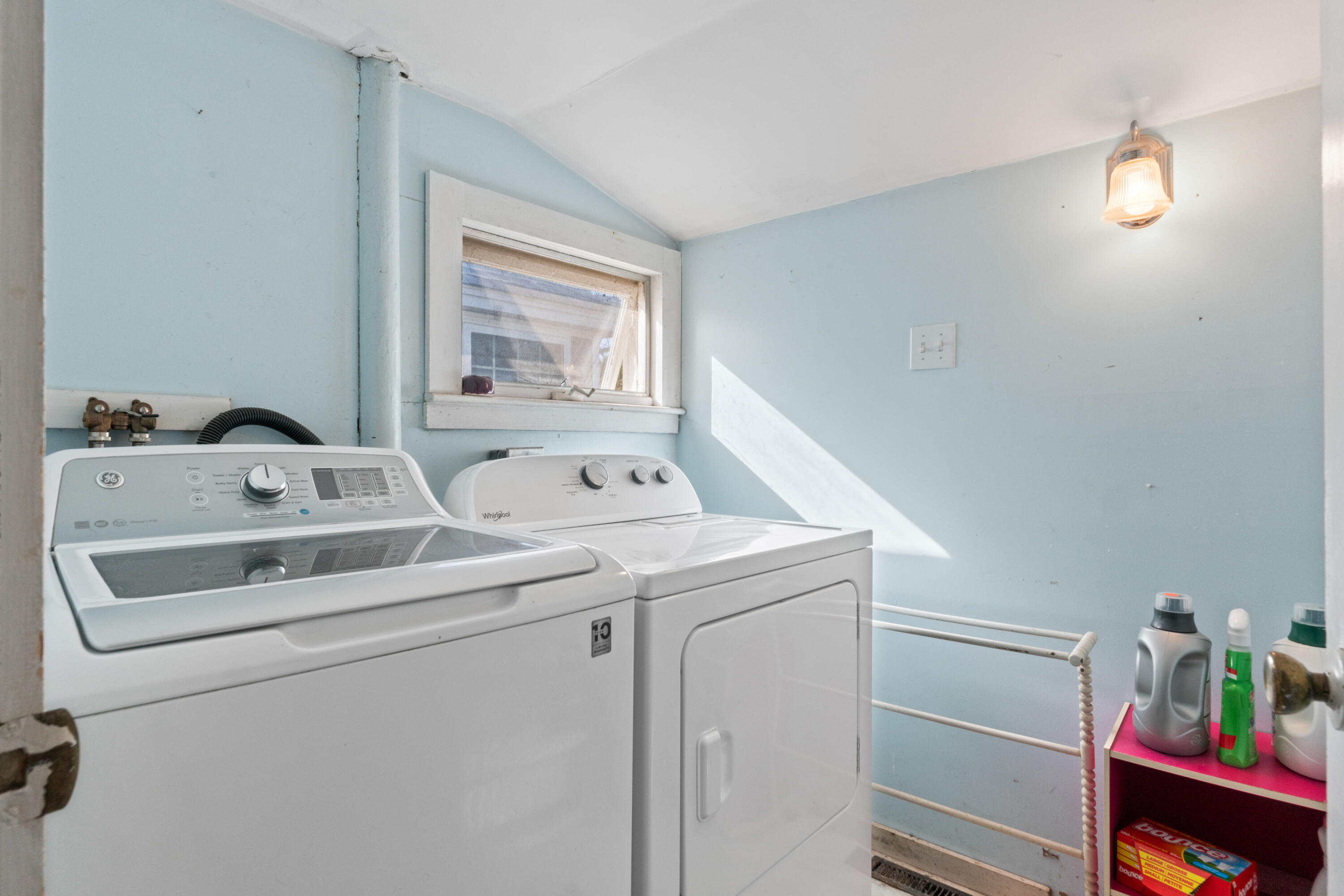 18 Governor Hill Road Eliot, ME 03903 - Photo 29 of 37 Laundry