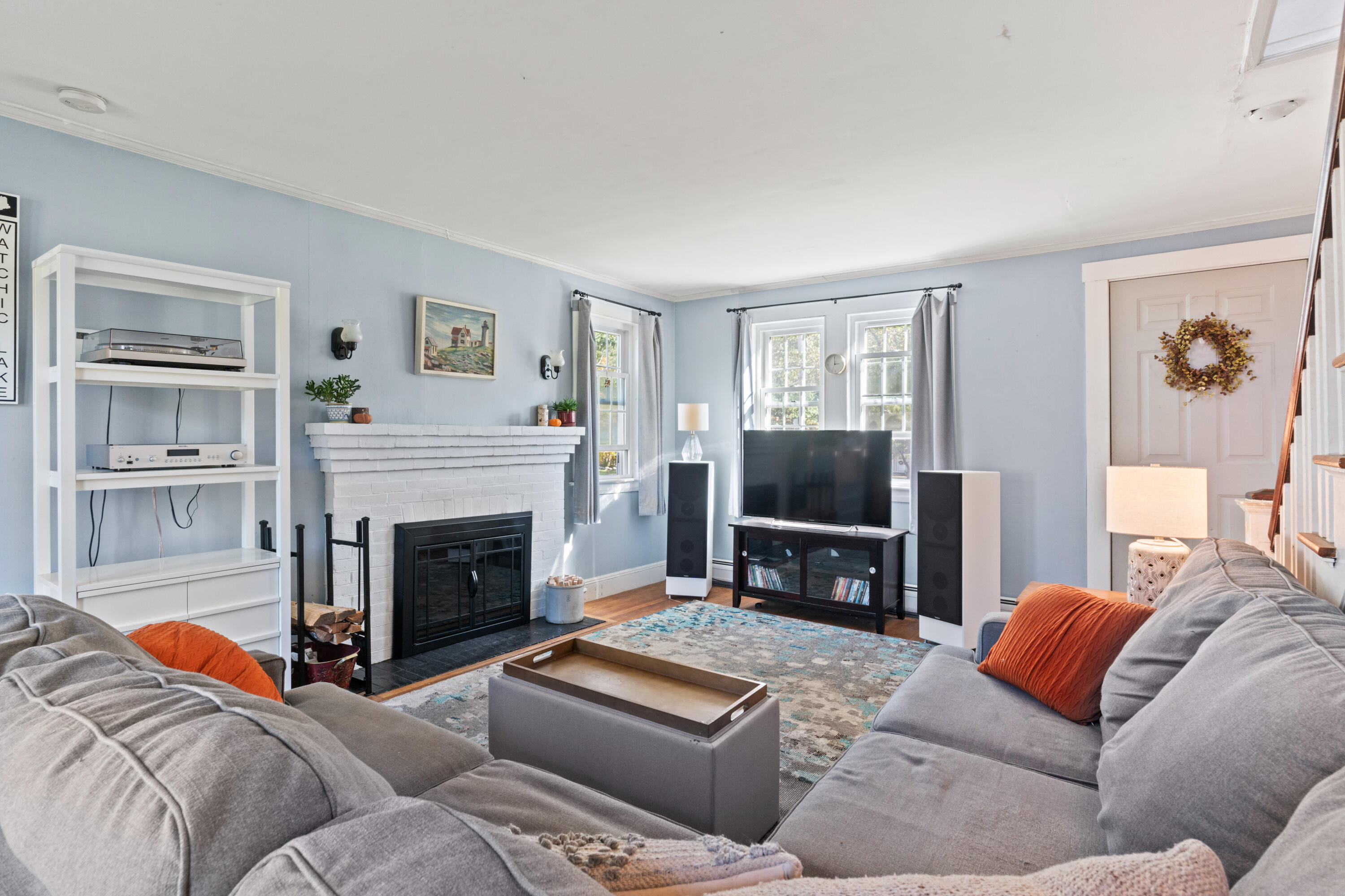 18 Governor Hill Road Eliot, ME 03903 - Photo 5 of 37 Living Room