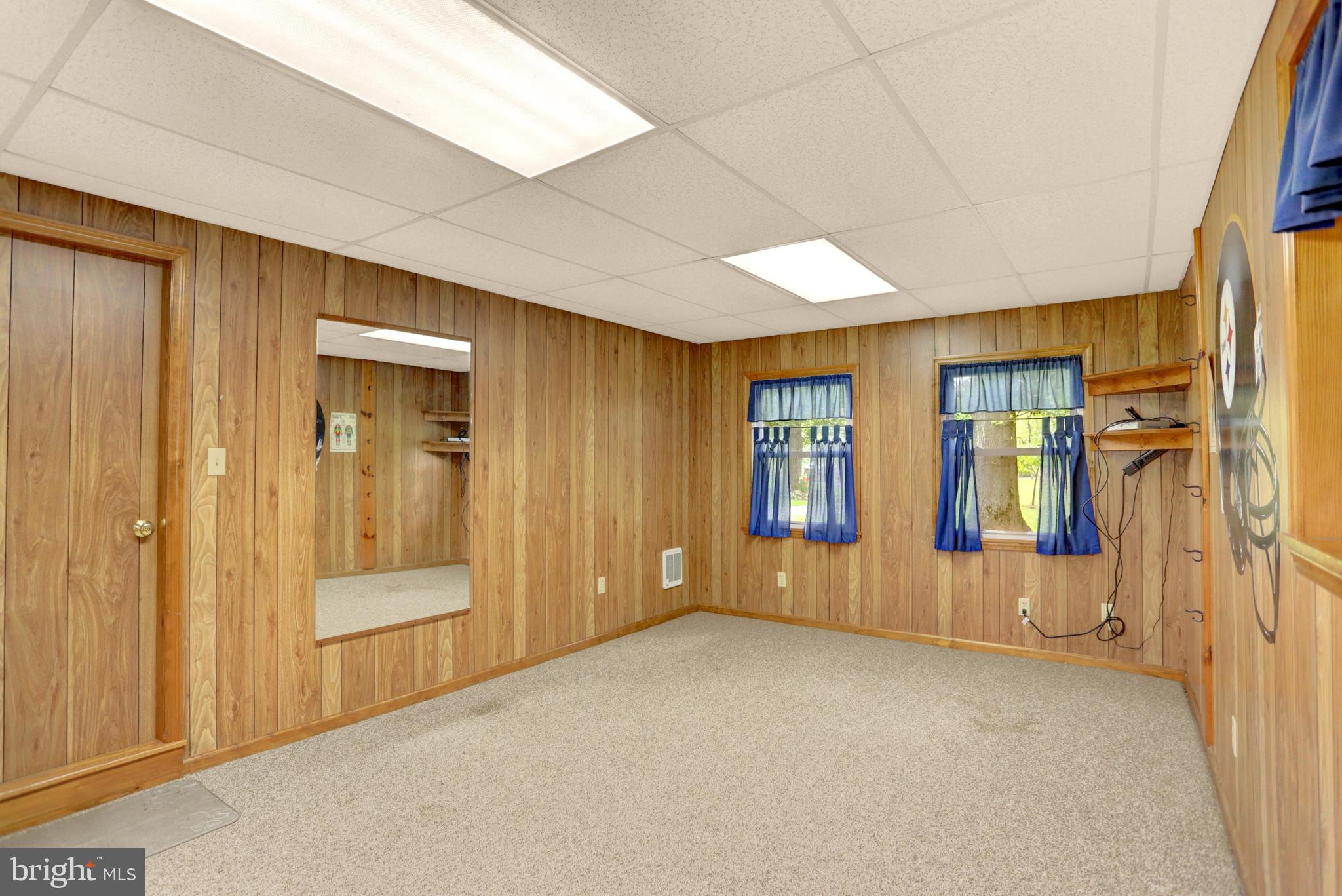 90 Milltown Road Landisburg, PA 17040 - Photo 19 of 32 family rm