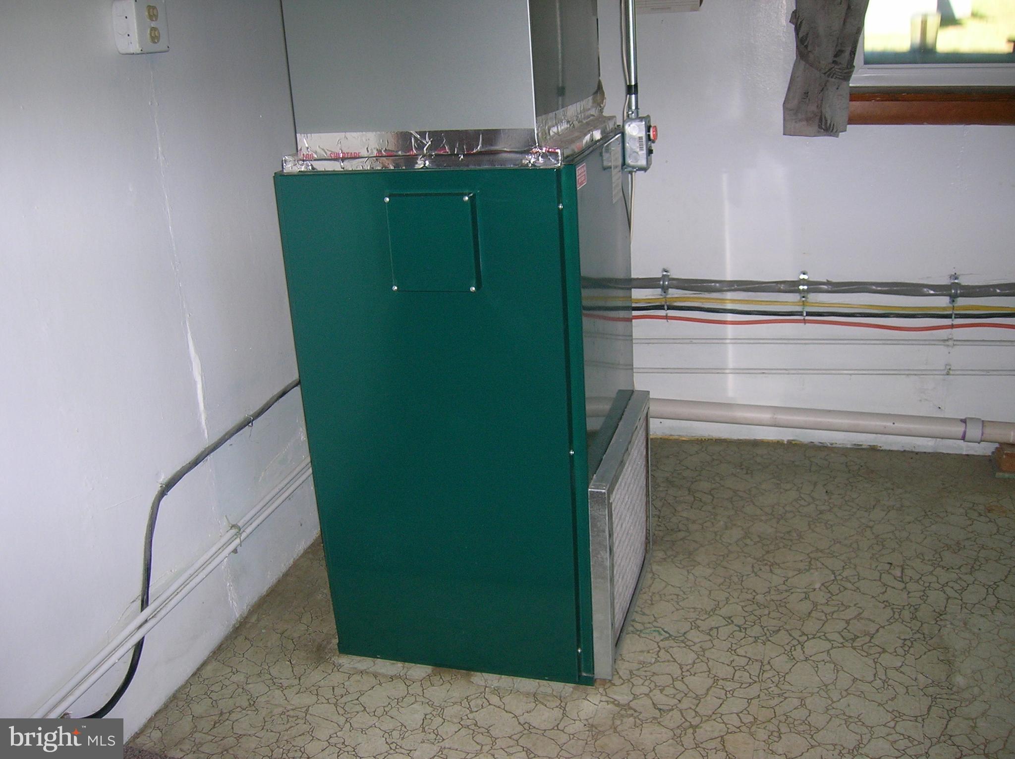 90 Milltown Road Landisburg, PA 17040 - Photo 31 of 32 Utility Rm New Furnance/AC 2008