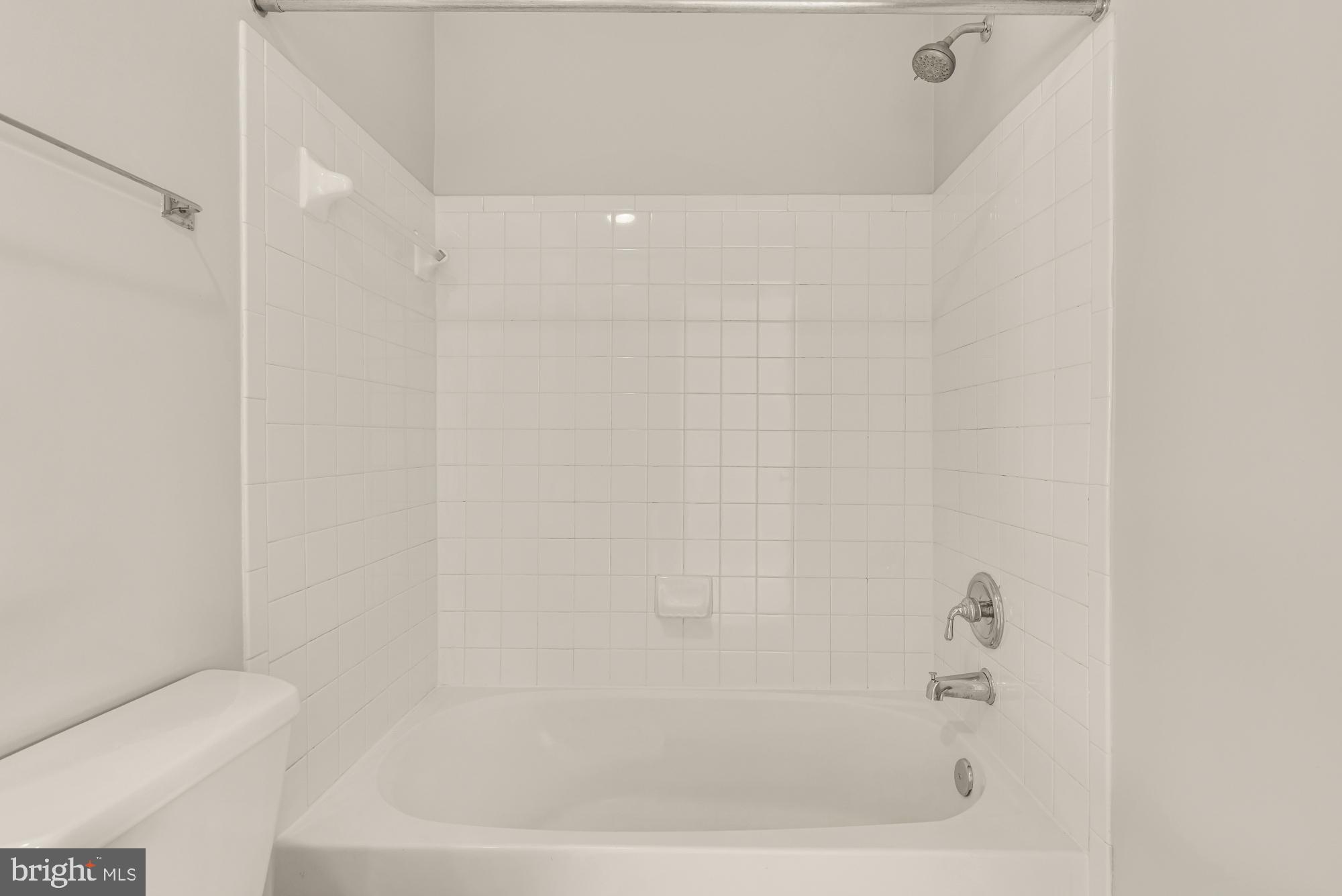 1227 V Street Northwest Washington, DC 20009 - Photo 36 of 38