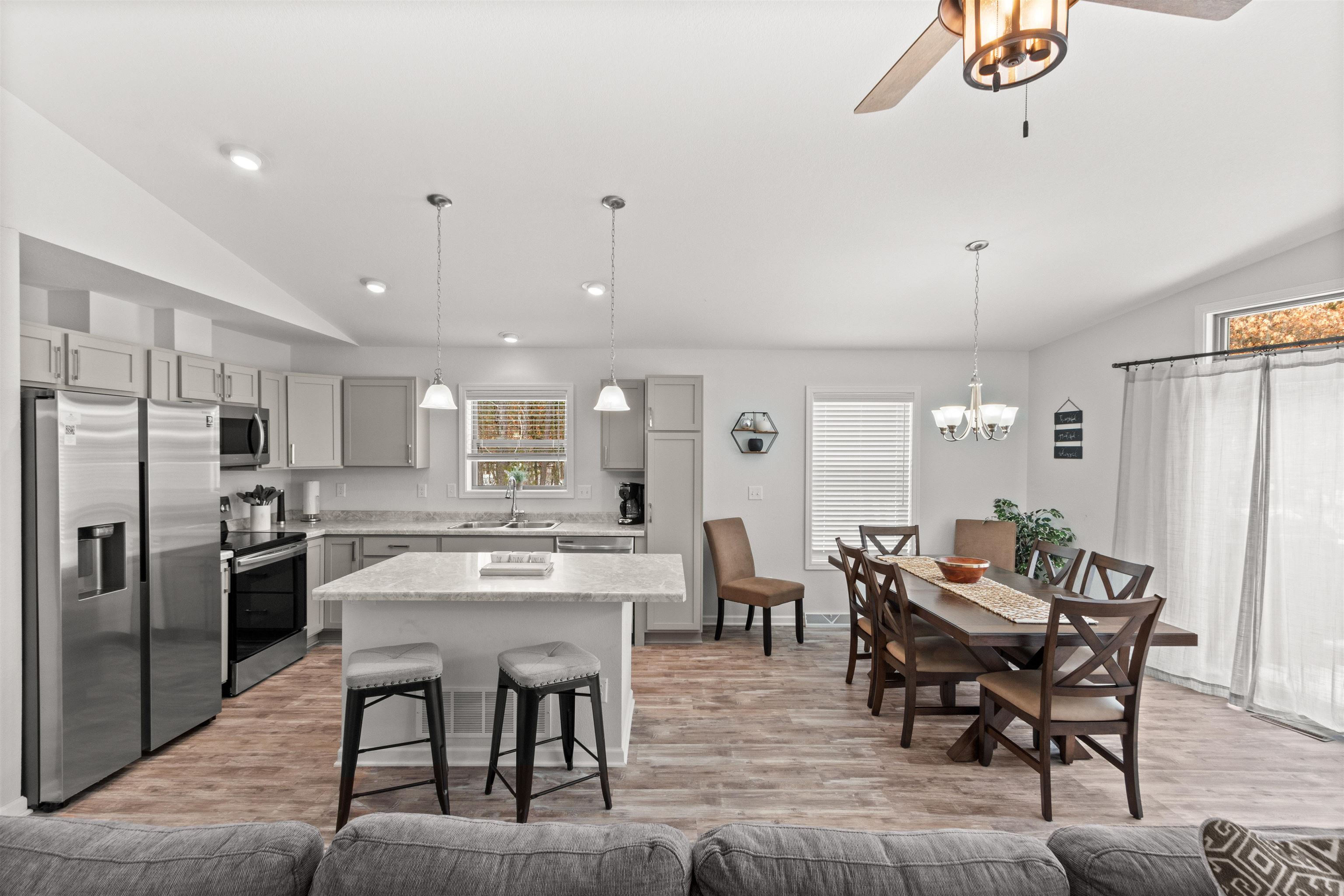 1314 Bogey Trail Nekoosa, WI 54457 - Photo 4 of 43