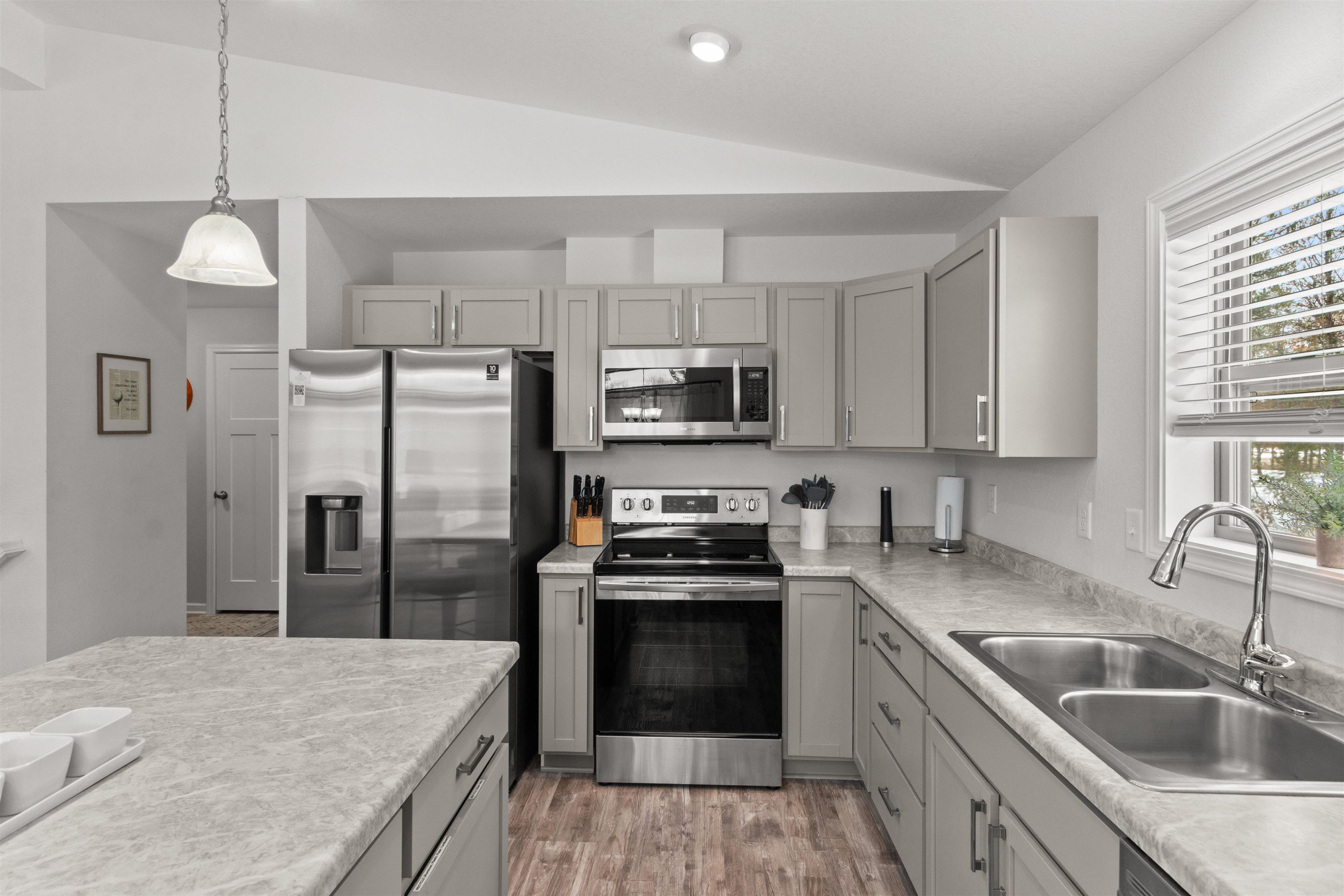 1314 Bogey Trail Nekoosa, WI 54457 - Photo 9 of 43