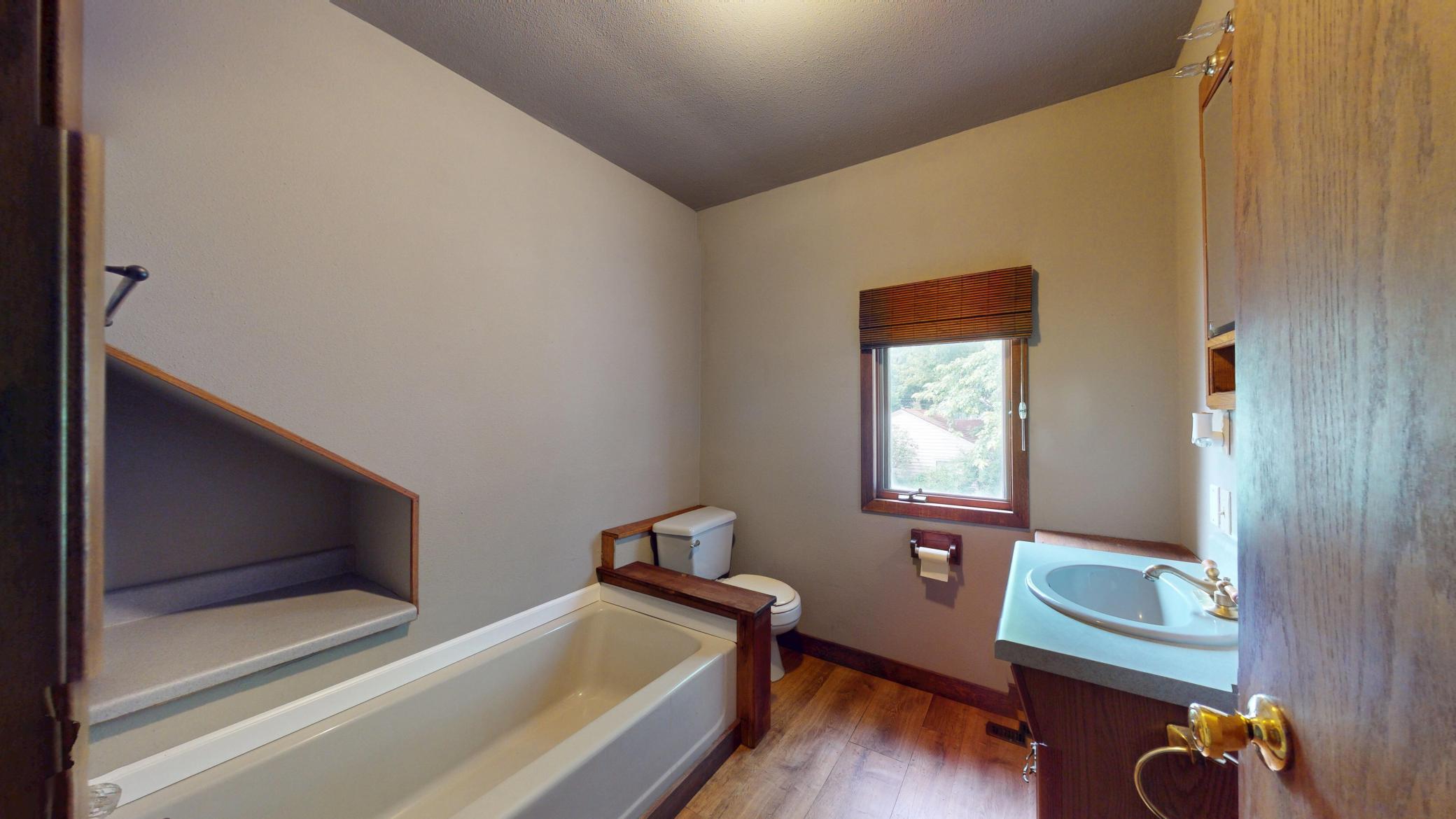 119 Morningside Road Albert Lea, MN 56007 - Photo 19 of 37