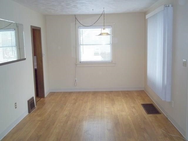 418 North Bessie Road Spokane, WA 99212 - Photo 4 of 12 Gallery Image 4