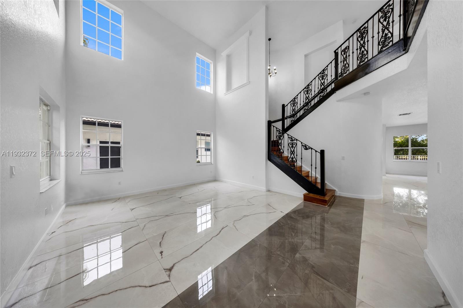 19371 Southwest 30th Street Miramar, FL 33029 - Photo 3 of 59