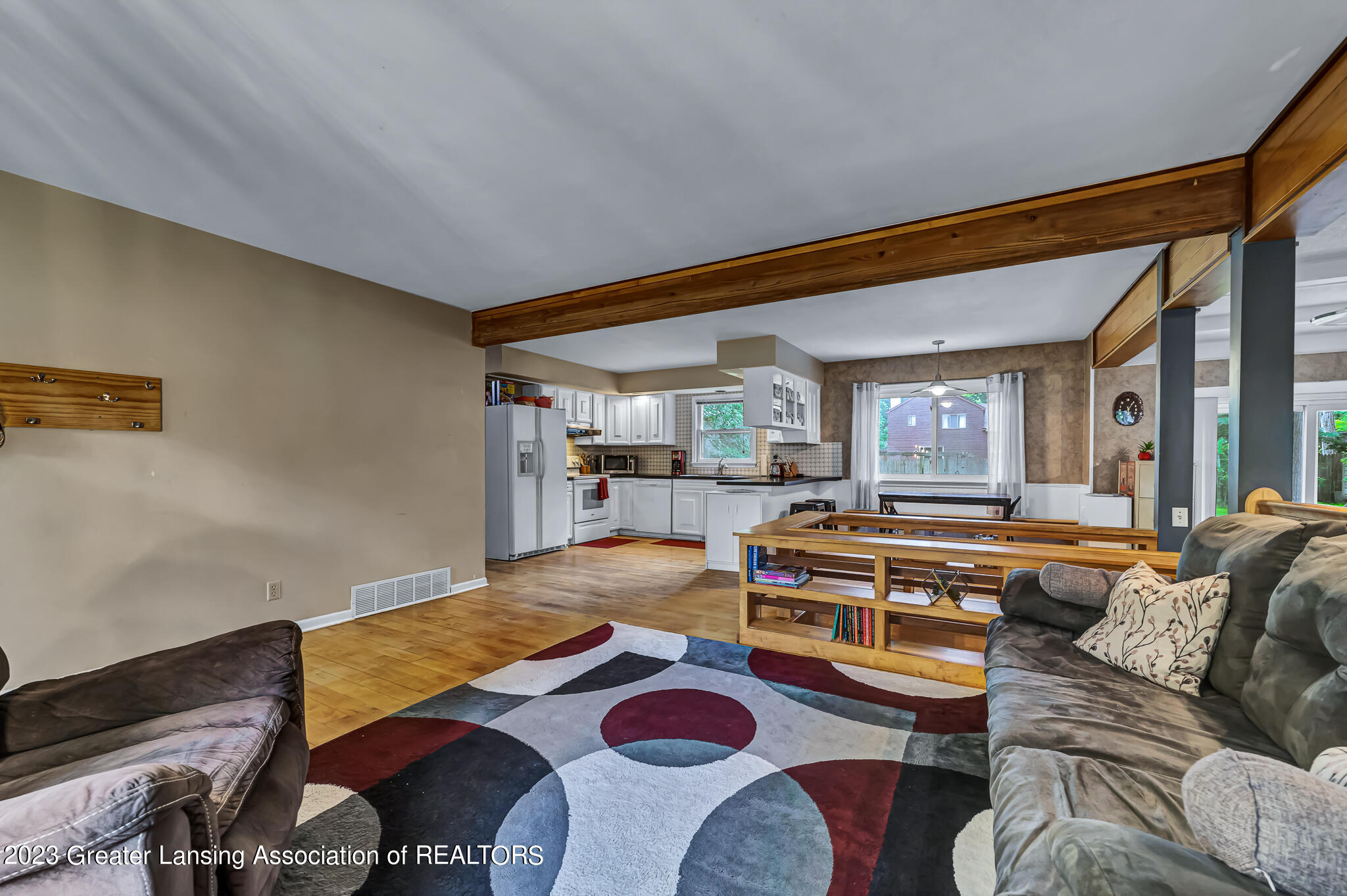 Home-Exposure-4846-Wilcox-31