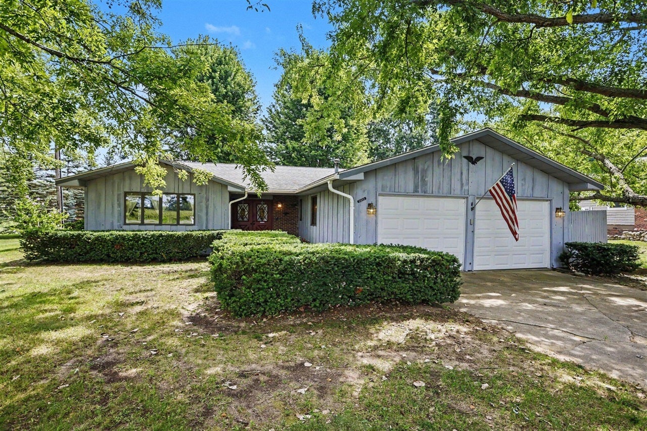 11053 Gast Road Bridgman, MI 49106 - Photo 1 of 31 Gallery Image 1