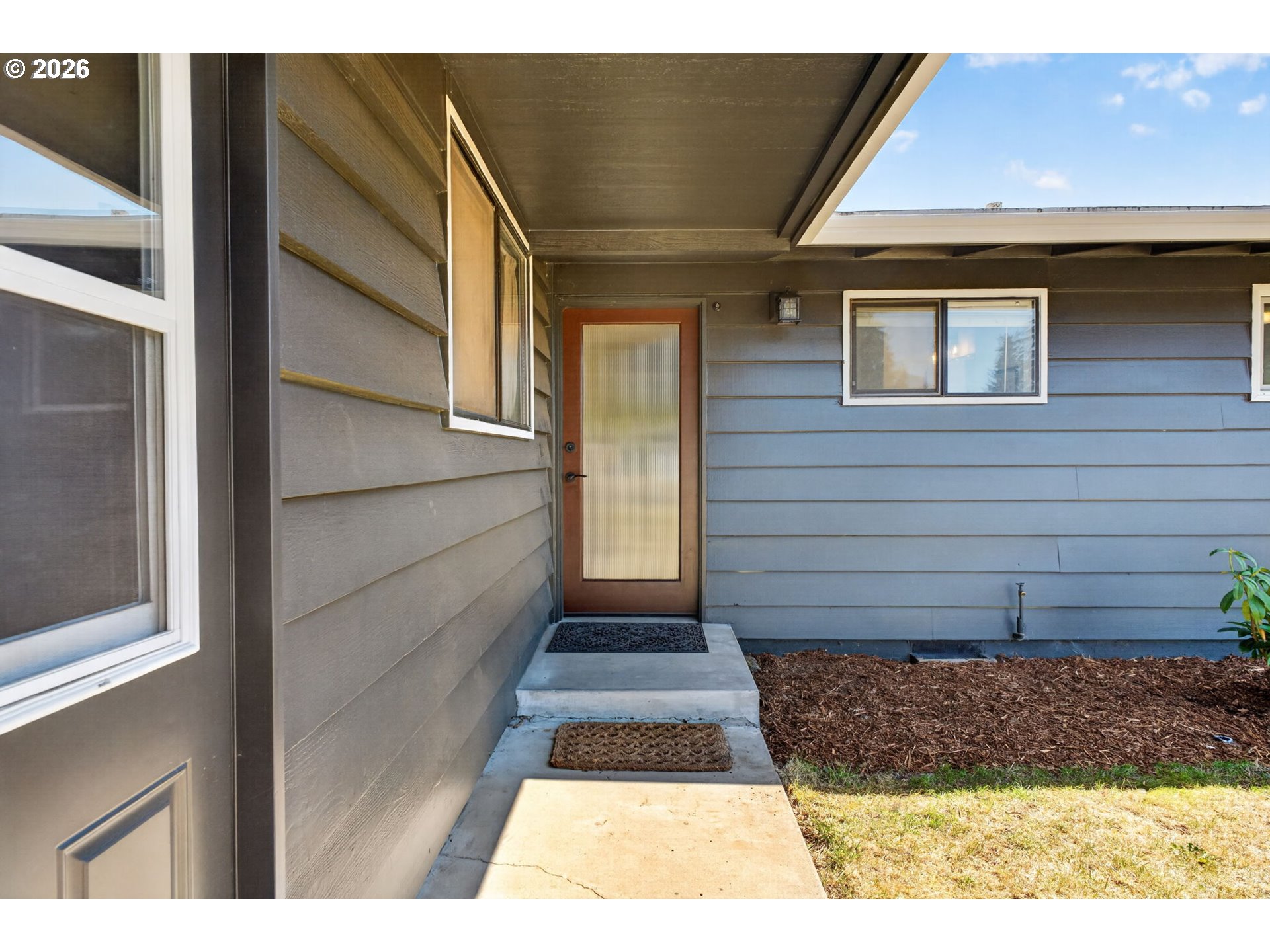 1696 Larkspur Loop Eugene, OR 97401 - Photo 5 of 39