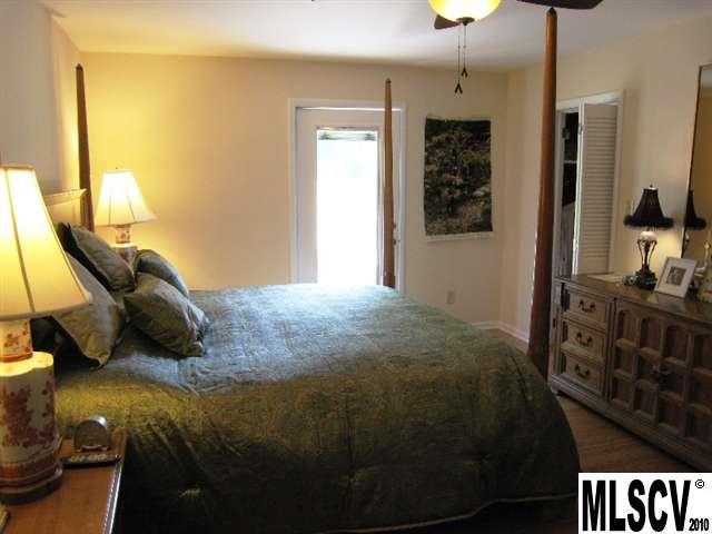 304 11th Street Northwest Conover, NC 28613 - Photo 10 of 24 Gallery Image 10