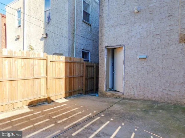 $2,500 | 2142 North Carlisle Street, Philadelphia, PA 19121