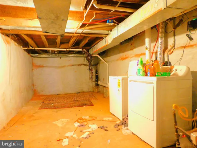 $2,695 | 2142 North Carlisle Street, Philadelphia, PA 19121