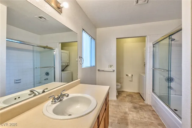 $1,050 | 587 Sellers Place, Henderson, NV 89011