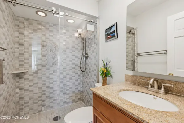 $5,500 | 1382 Ocean Avenue, Unit 9A, Sea Bright, NJ 07760