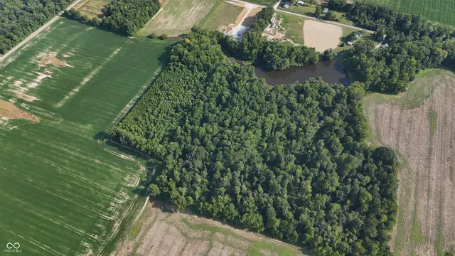 $329,000 | 14750 West Blake Road, Deputy, IN 47230