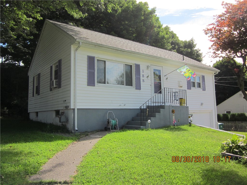 188 Lydia Avenue Woonsocket, RI 02895 - Photo 3 of 17 Gallery Image 3
