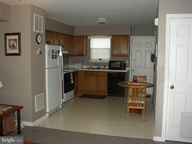 73 C Red Mill Road Etters, PA 17319 - Photo 2 of 5 Gallery Image 2