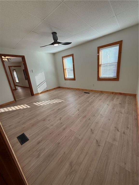 352 North 32nd Street Kansas City, KS 66102 - Photo 12 of 29