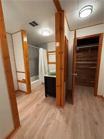 $235,000 | 352 North 32nd Street, Kansas City, KS 66102