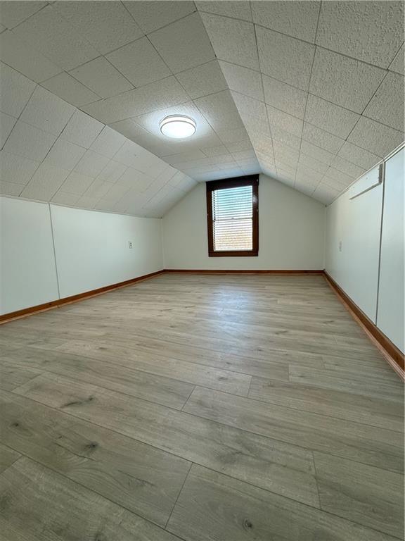 352 North 32nd Street Kansas City, KS 66102 - Photo 19 of 29