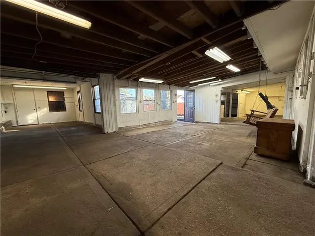 $235,000 | 352 North 32nd Street, Kansas City, KS 66102