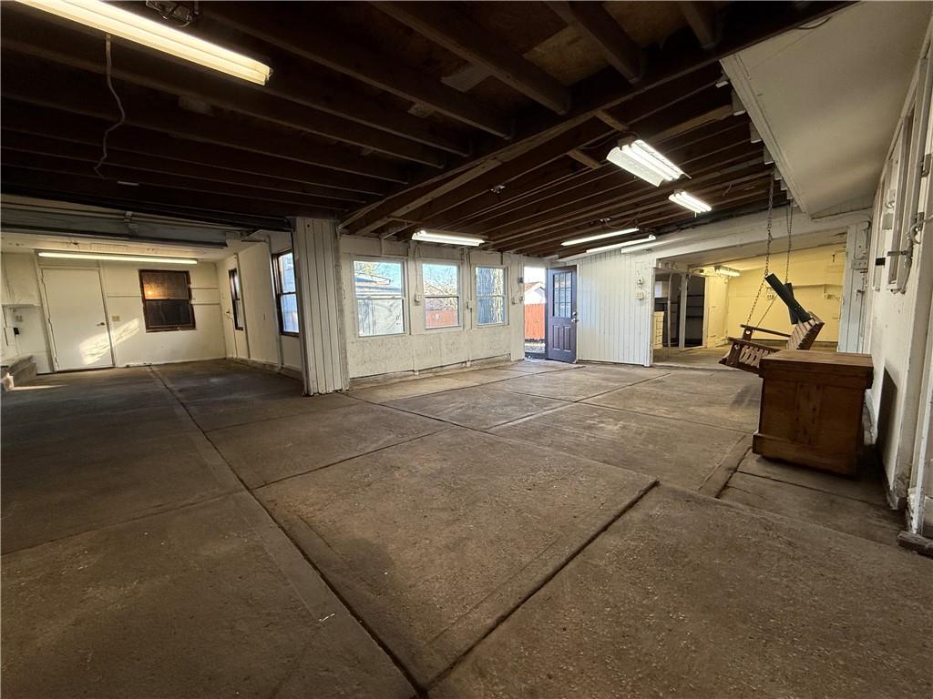 352 North 32nd Street Kansas City, KS 66102 - Photo 22 of 29