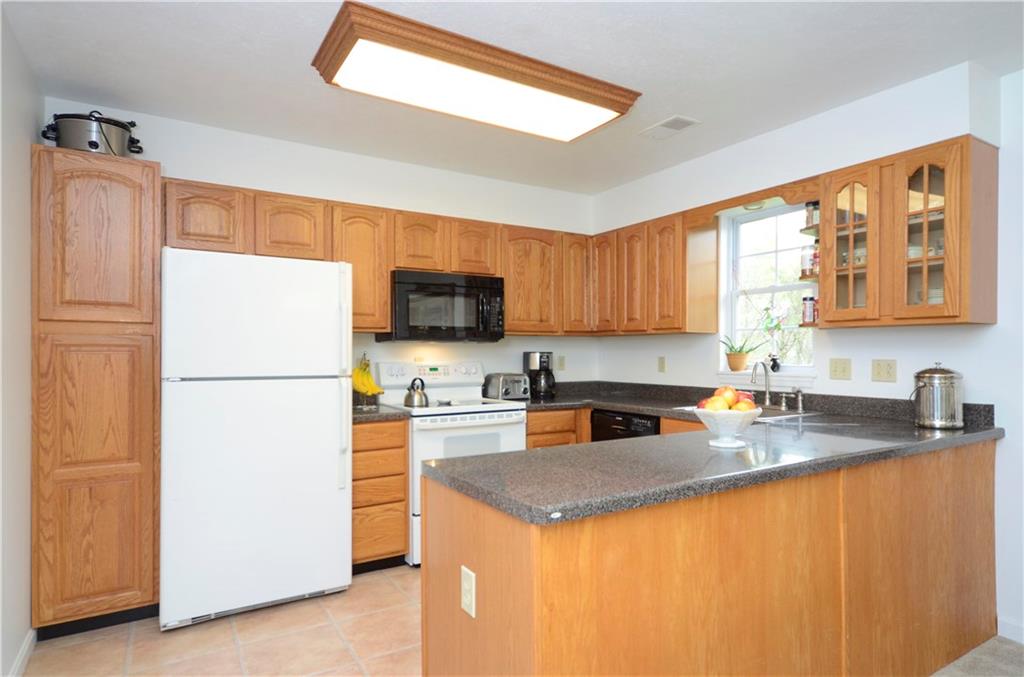 218 Tate Road Hookstown, PA 15050 - Photo 10 of 24 Fully Equipped Oak Kitchen