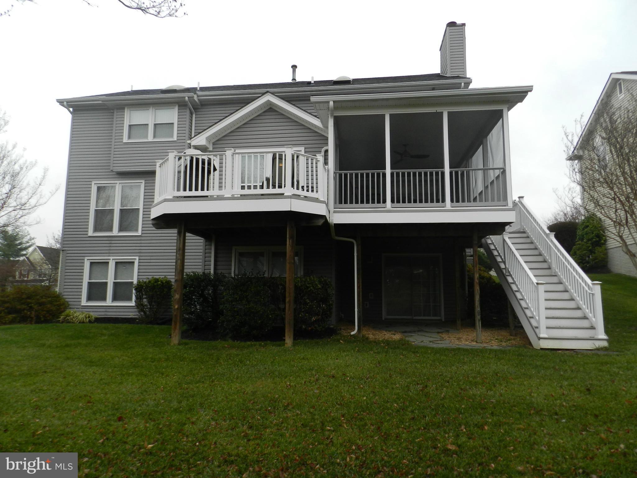 14440 Stonebridge View Drive North Potomac, MD 20878 - Photo 27 of 28 Exterior (Rear)