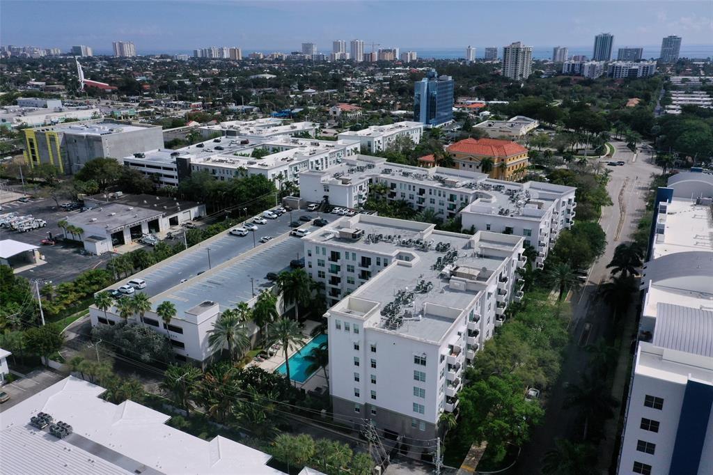2421 Northeast 65th Street, Unit 2113 Fort Lauderdale, FL 33308 - Photo 41 of 45 a picture of city view