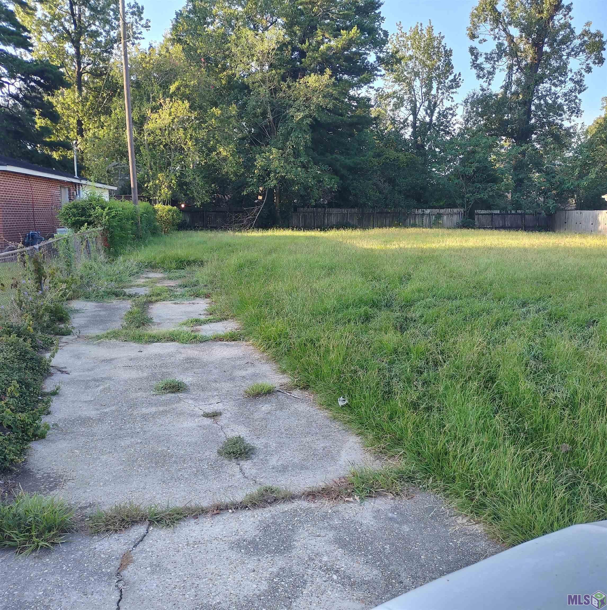 Tbd Old Hammond Highway Baton Rouge, LA 70809 - Photo 1 of 4