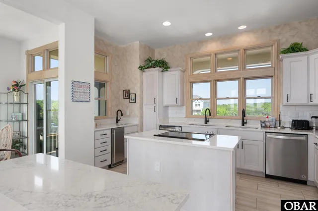 $3,395,000 | 385 Deep Neck Road, Unit 131, Corolla, NC 27927