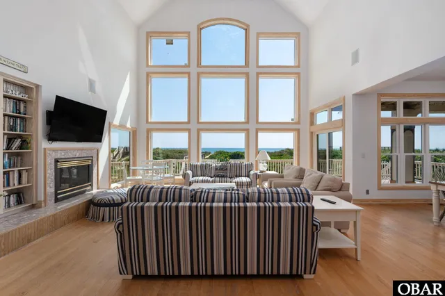 $3,395,000 | 385 Deep Neck Road, Unit 131, Corolla, NC 27927