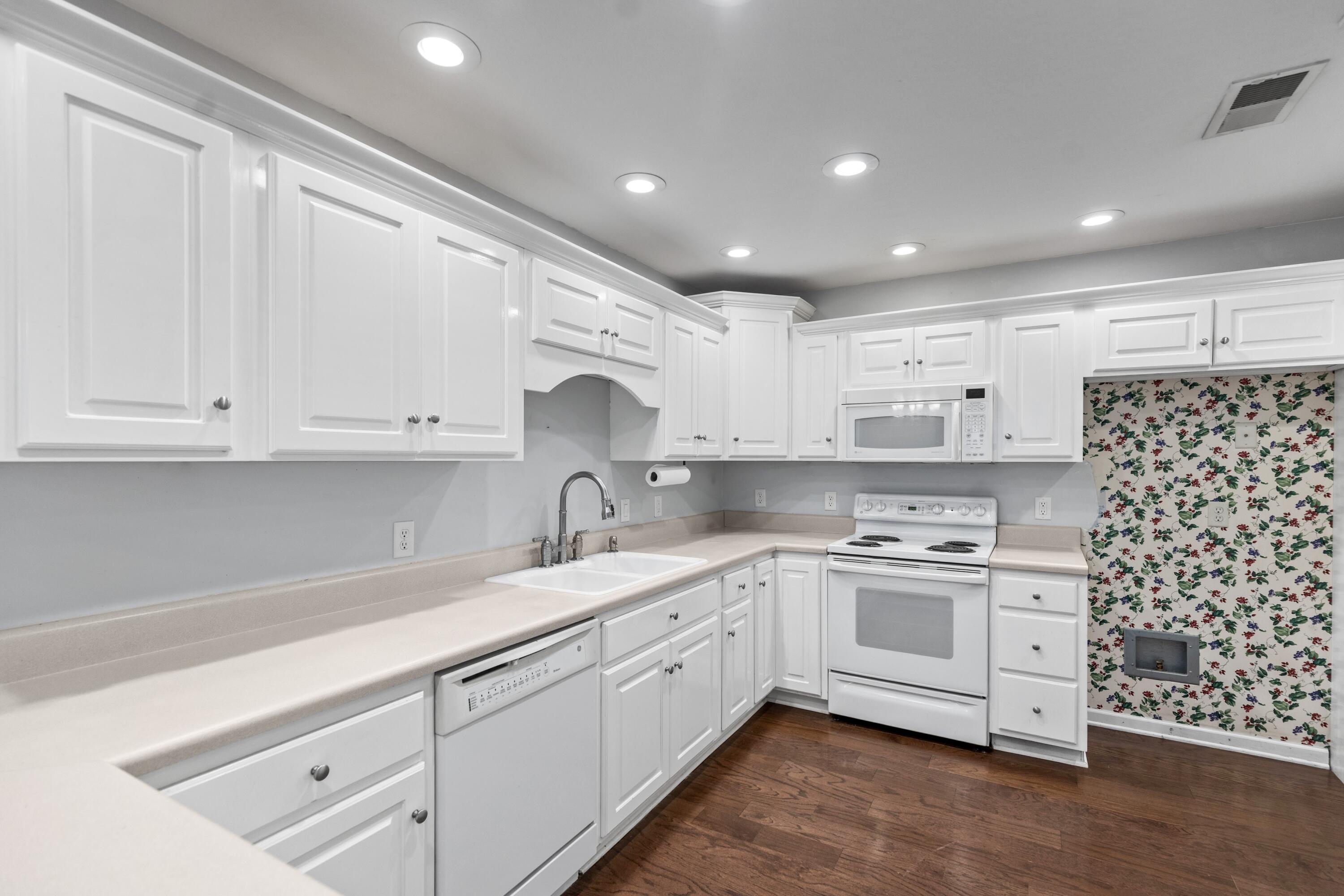 668 Westview Road Chattanooga, TN 37415 - Photo 13 of 36 WV 15