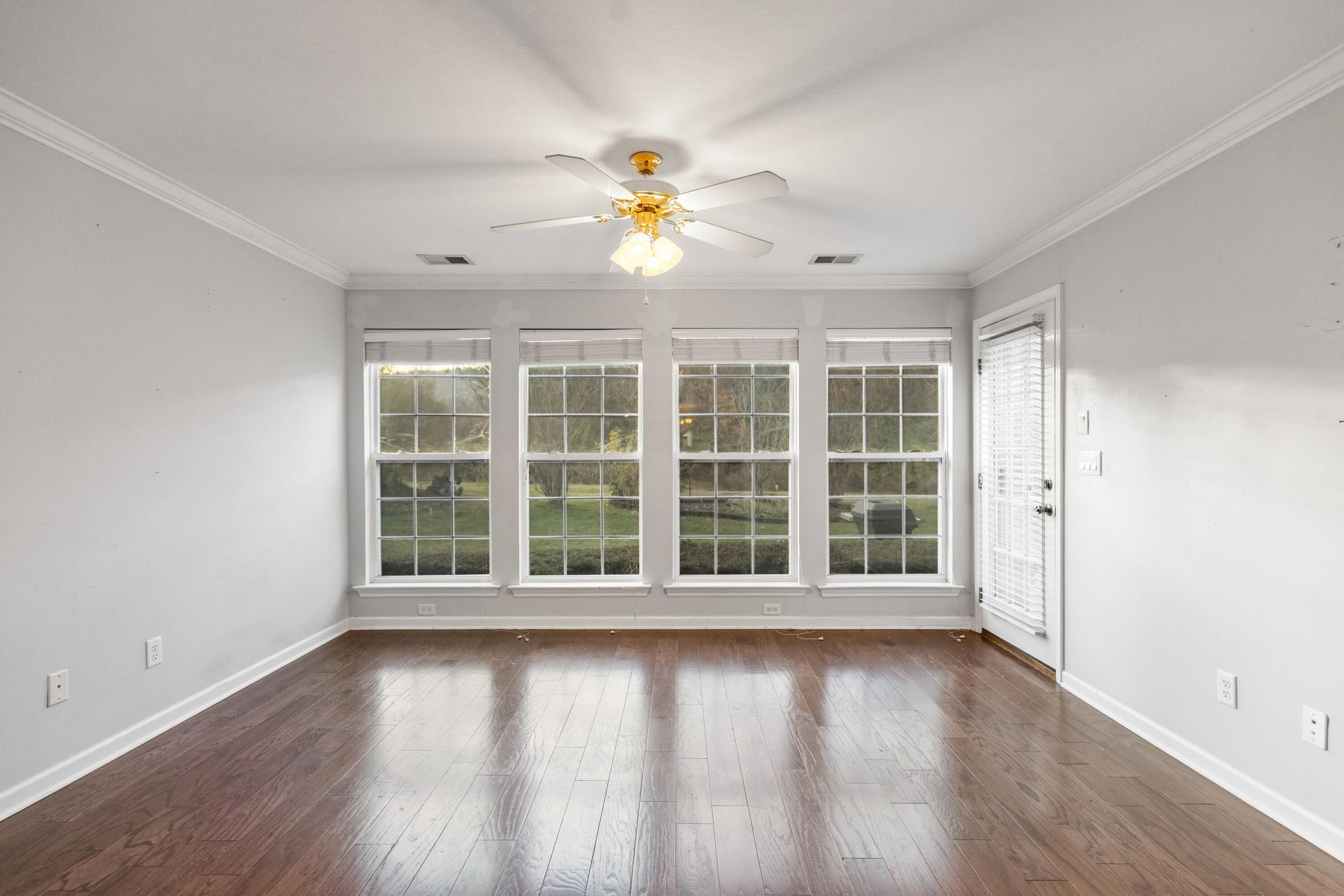 668 Westview Road Chattanooga, TN 37415 - Photo 16 of 36 WV 19