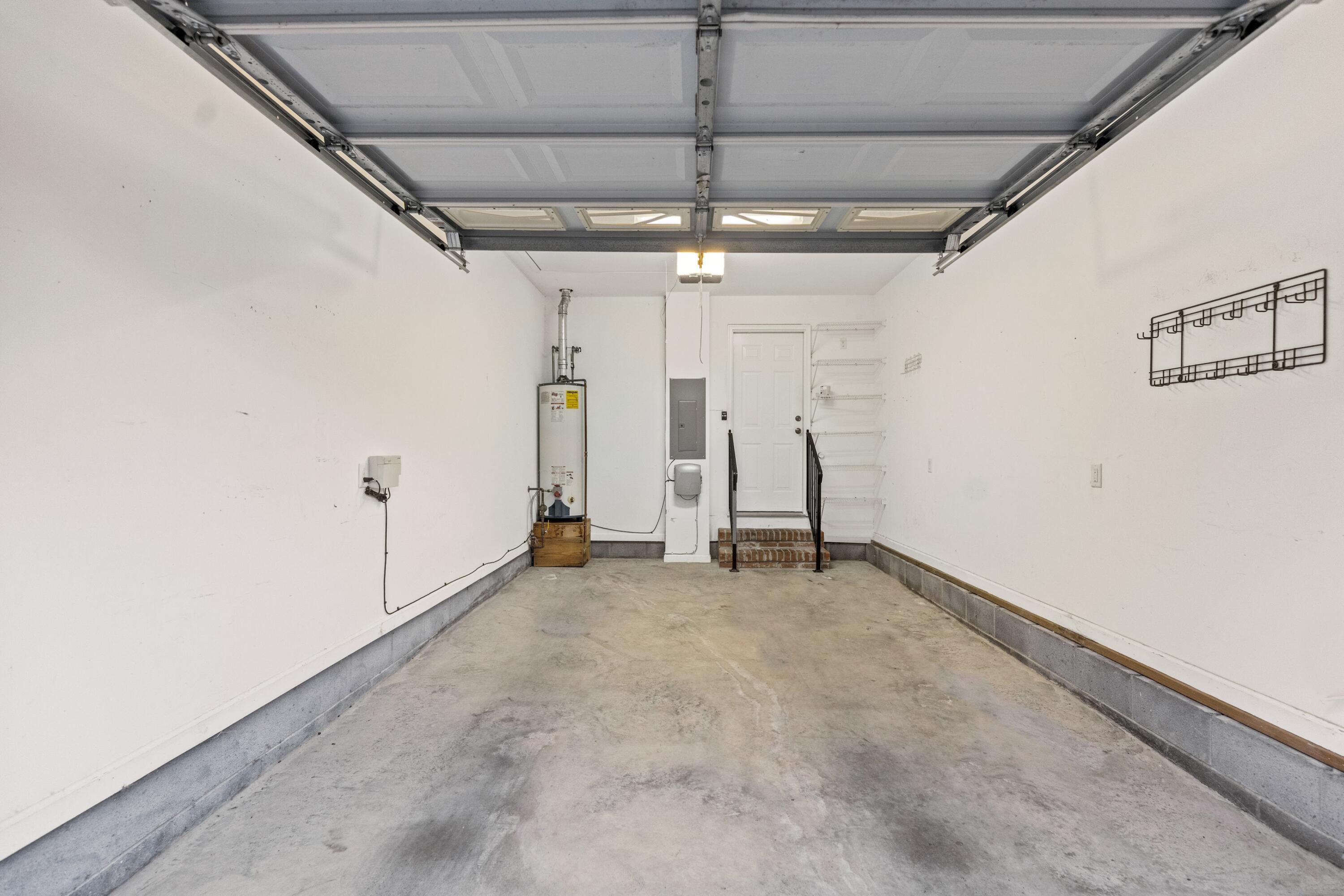 668 Westview Road Chattanooga, TN 37415 - Photo 29 of 36 WV 38