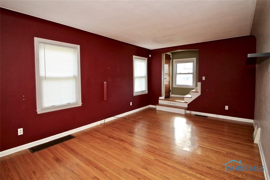 3613 Bellevue Road Toledo, OH 43613 - Photo 4 of 33 Gallery Image 4