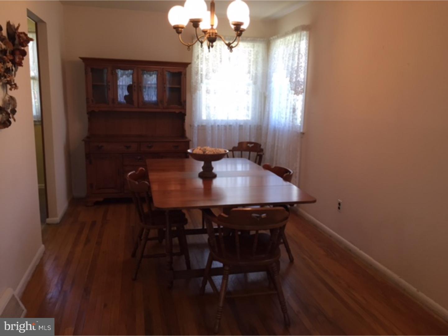 2053 Andover Road Cinnaminson, NJ 08077 - Photo 9 of 21 Dining Room