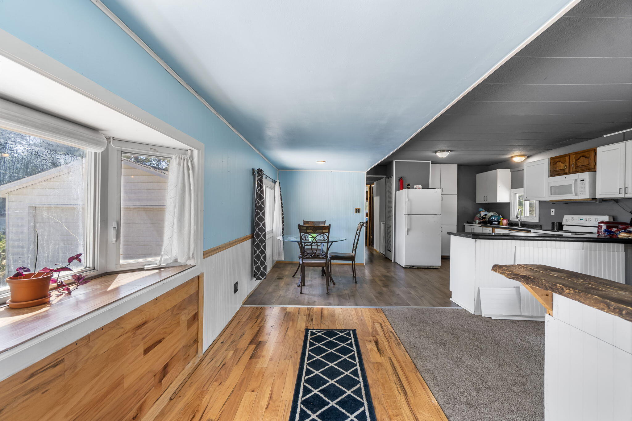Kitchen/Dining