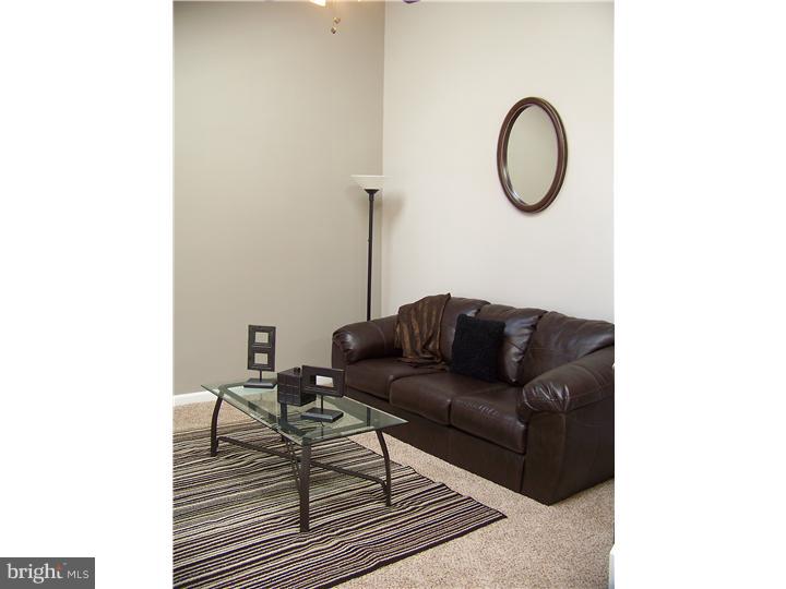 391 Jackson Road Mantua, NJ 08051 - Photo 5 of 18 Living Room