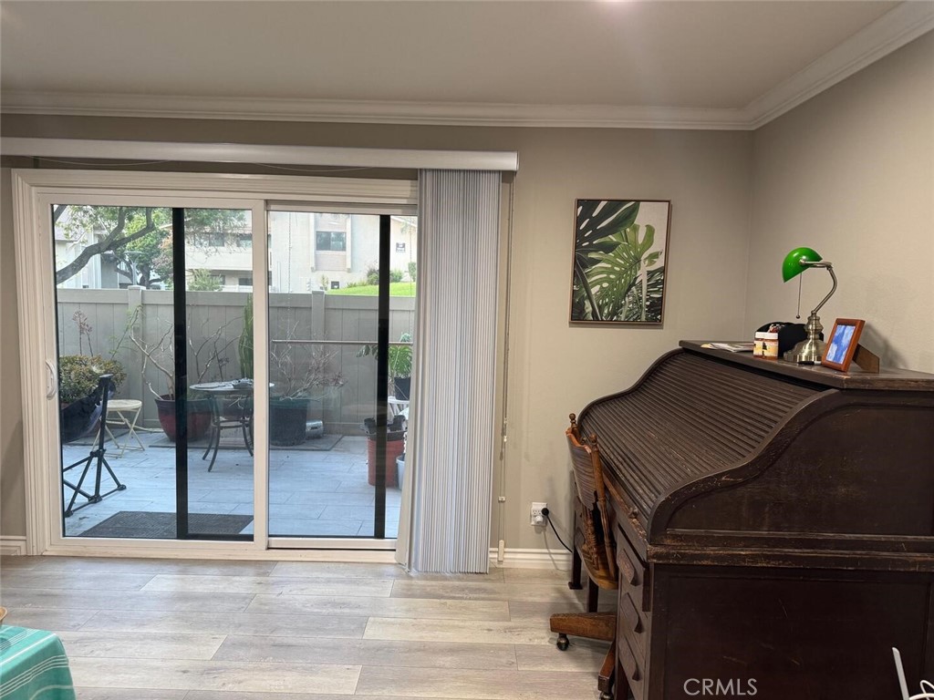 13634 La Jolla Circle, Unit 13E La Mirada, CA 90638 - Photo 7 of 32 a bedroom with a bed and a window