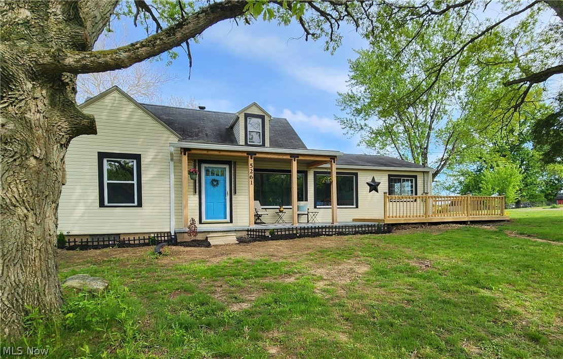 5261 Dailey Road New Franklin, OH 44319 - Photo 2 of 48