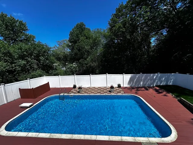 $675,000 | 18 Fairview Road, Westborough, MA 01581