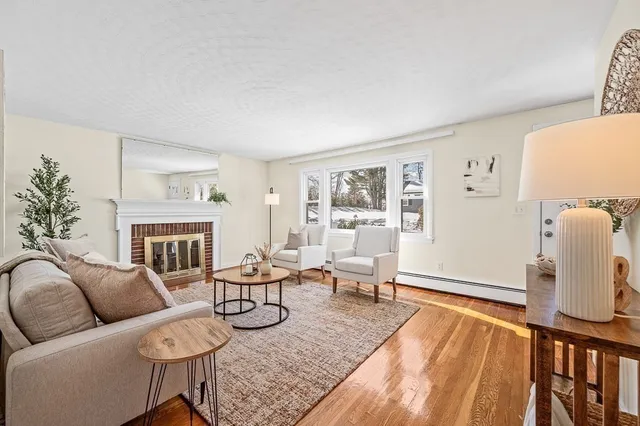 $675,000 | 18 Fairview Road, Westborough, MA 01581