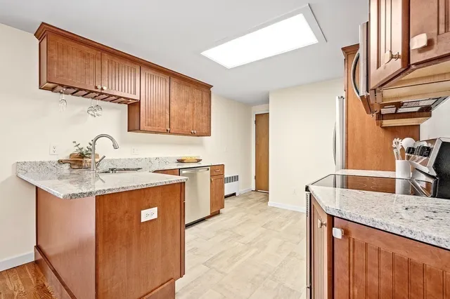 $675,000 | 18 Fairview Road, Westborough, MA 01581