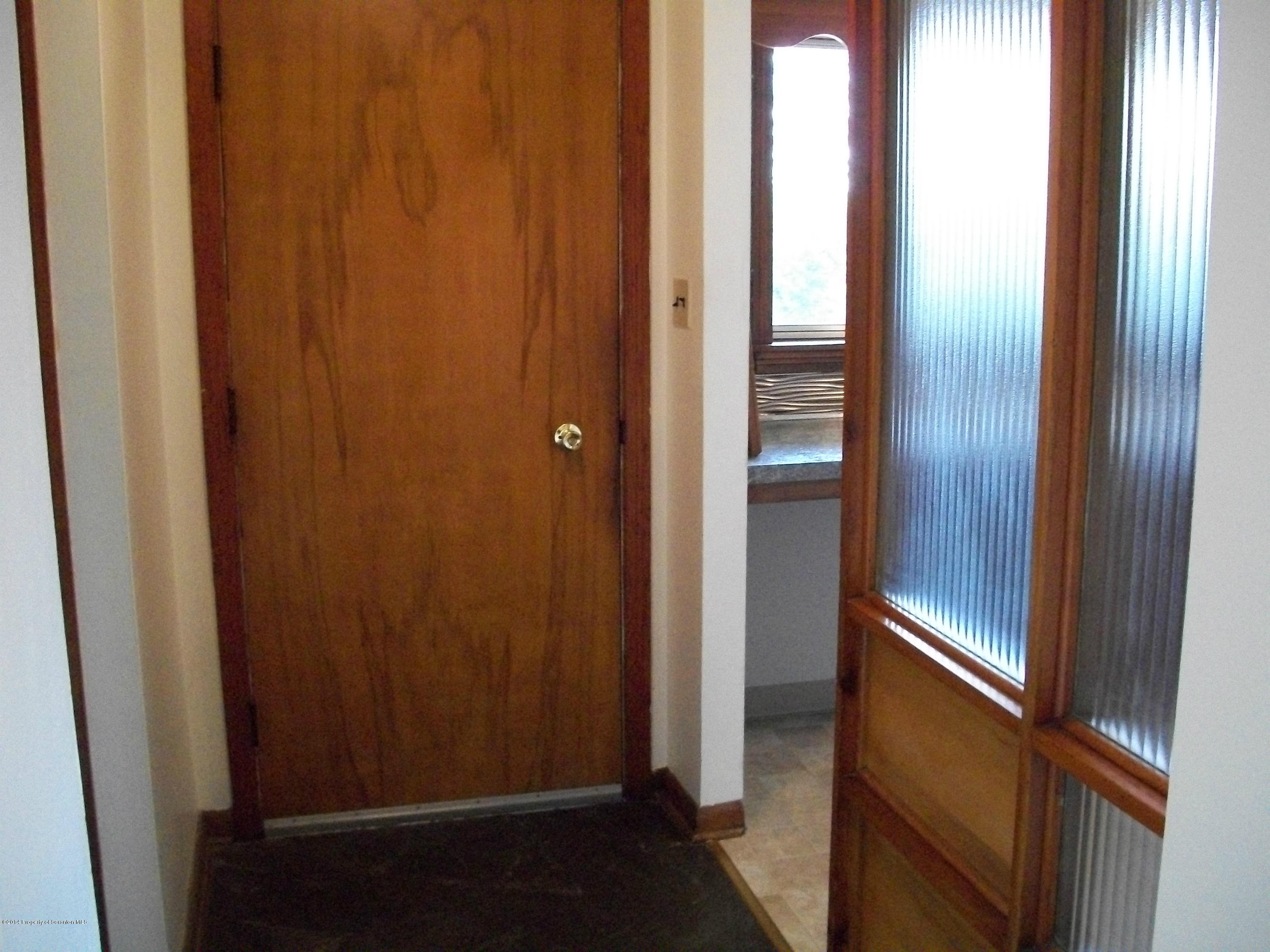 379 O'Hara Road Moscow, PA 18444 - Photo 7 of 19 Gallery Image 7