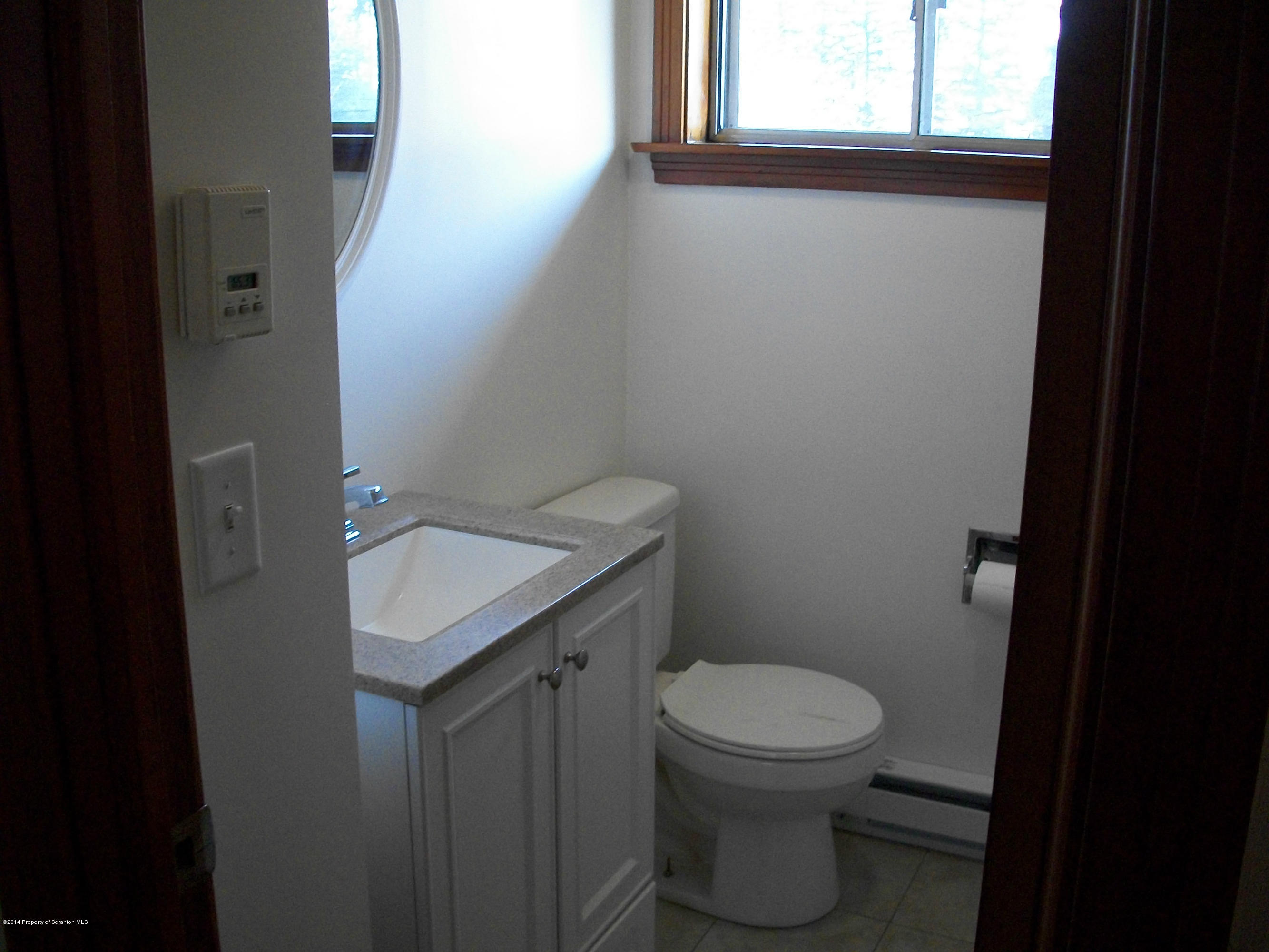 379 O'Hara Road Moscow, PA 18444 - Photo 8 of 19 Gallery Image 8