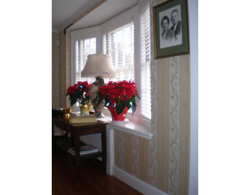 40 Morley Road Quincy, MA 02170 - Photo 6 of 19 Gallery Image 6