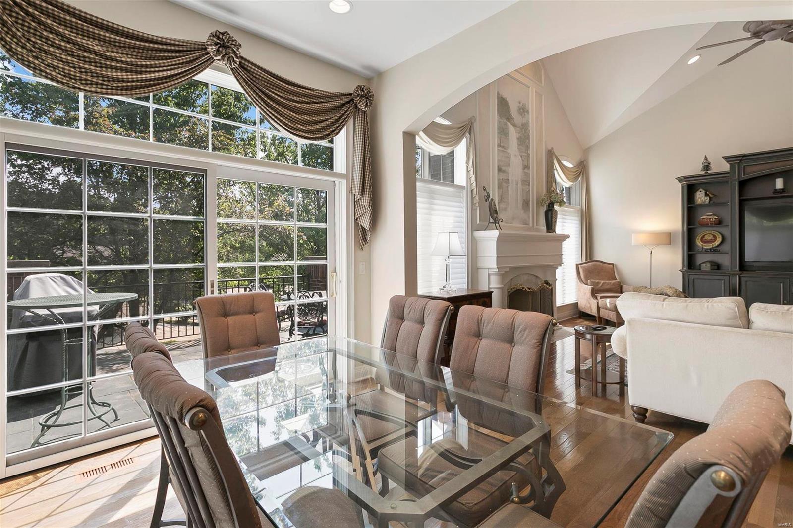 512 Upper Conway Circle Chesterfield, MO 63017 - Photo 19 of 67