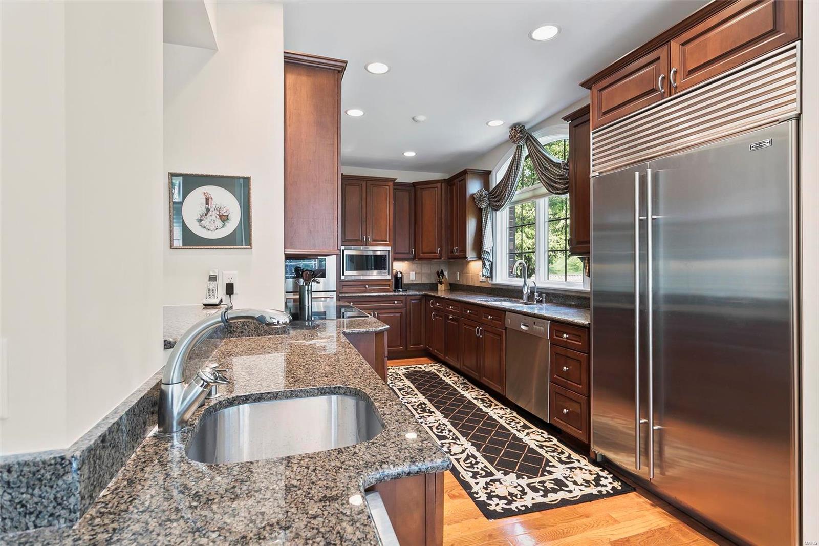 512 Upper Conway Circle Chesterfield, MO 63017 - Photo 22 of 67