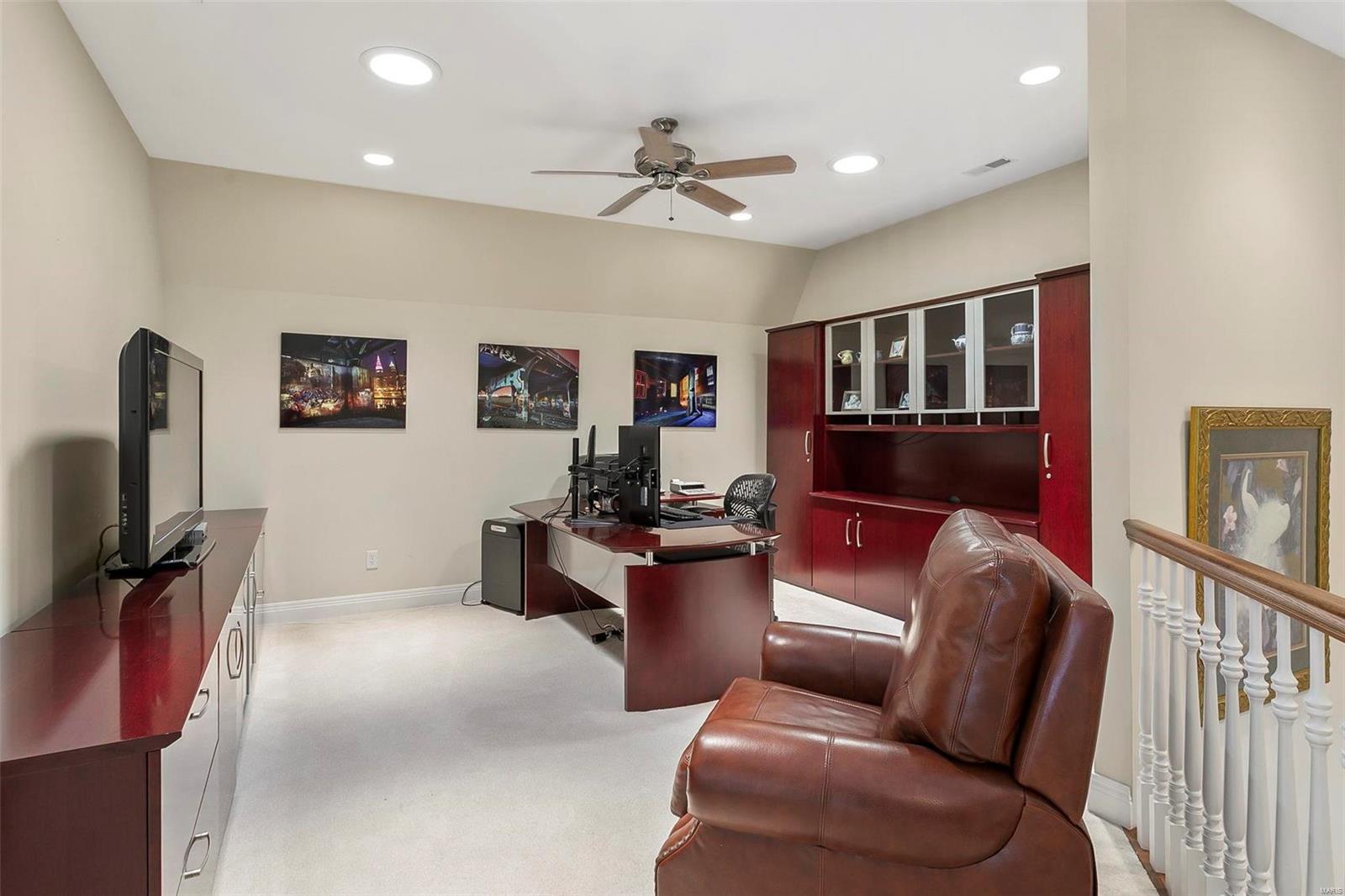 512 Upper Conway Circle Chesterfield, MO 63017 - Photo 41 of 67